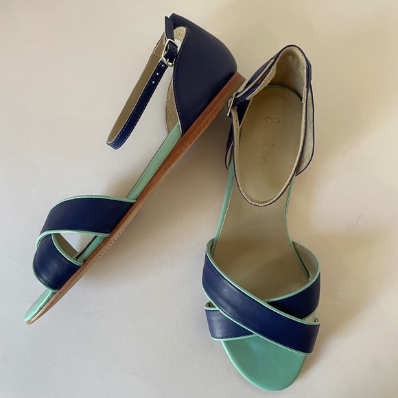 Boden Shoes - New In Box Boden Leather Sorrento Sandals Shoes Flats Blue Size EU 39